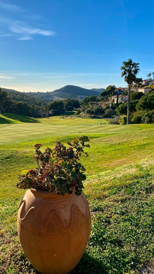 Hameau Des Amandiers-Vue Mer & Golf Saint-Cyr-sur-Mer Ngoại thất bức ảnh